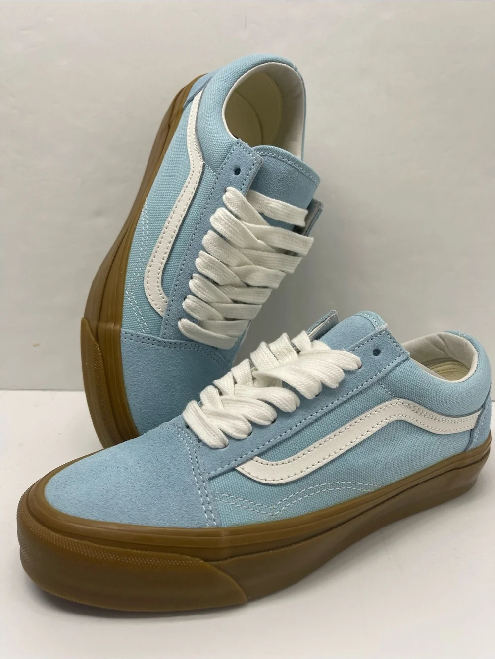 Vans WMNS Sz 8.5  Lx Old Skool Gum Crystal Blue VN000D56CAU Sneakers